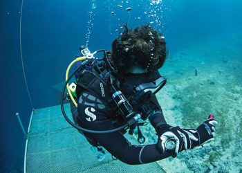 Maintenance Tips For Your Dive Computer In The Australian Environment